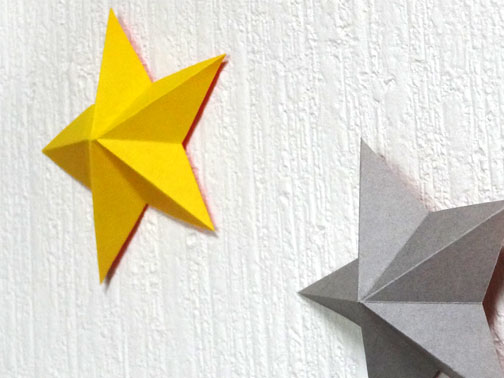 折り紙一枚で作れる立体感のある星の作り方 ごったラボ クラフト